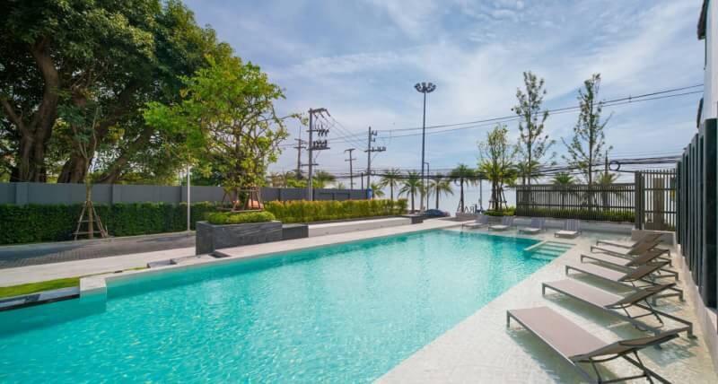 Kuno - 2Br, Beachfront Jomtien ภายนอก รูปภาพ