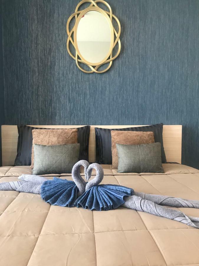 Kuno - 2Br, Beachfront Jomtien ภายนอก รูปภาพ